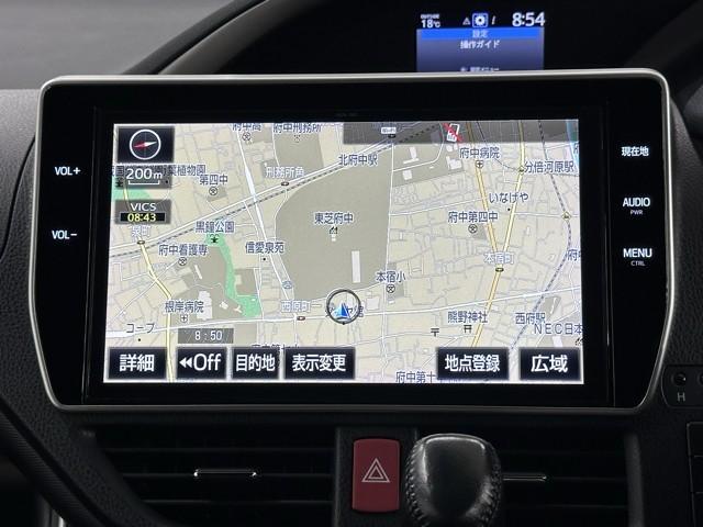 ヴォクシー ＺＳ　煌　地上デジタル　ＴＳＳ　両側パワードア　アイドリングストップ車　パワーウィンド　横滑防止　整備記録簿　ＤＶＤ可　フルフラットシート　盗難防止装置　スマートエントリー　Ｂカメラ　ＡＵＸ　ＬＥＤヘッドライト（5枚目）