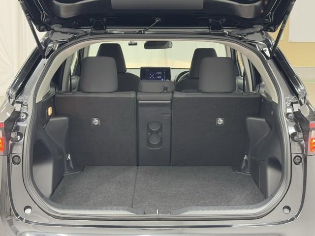 ヤリスクロス Ｇ　ＥＴＣ装備　リヤカメラ　点検記録簿　スマートエントリー　イモビライザー　オートエアコン　アルミホイール　キーレス　パワーウィンドウ　クルコン　ＡＢＳ　ドライブレコーダー　エアバッグ　パワーステアリング（17枚目）