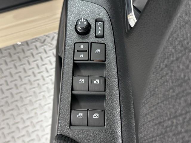 シエンタ ファンベースG バックモニタ- イモビ パワステ アイスト デュアルエアバッグ 記録簿有 横滑り防止装置 エアバッグ ドライブレコーダー オートエアコン パワーウィンドウ ABS スマートキー ワンオーナー車 ETC(15枚目)