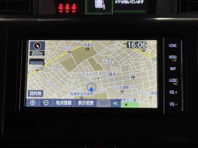 ルーミー G-T フルフラット Bカメラ LEDライト 両側自動ドア オートエアコン イモビライザー スマートキー 点検記録簿 DVD メディアプレイヤー接続 横滑り防止 A-STOP 地デジTV ETC付き ナビTV(5枚目)