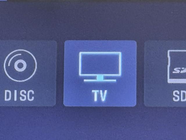 ルーミー G-T フルフラット Bカメラ LEDライト 両側自動ドア オートエアコン イモビライザー スマートキー 点検記録簿 DVD メディアプレイヤー接続 横滑り防止 A-STOP 地デジTV ETC付き ナビTV(8枚目)