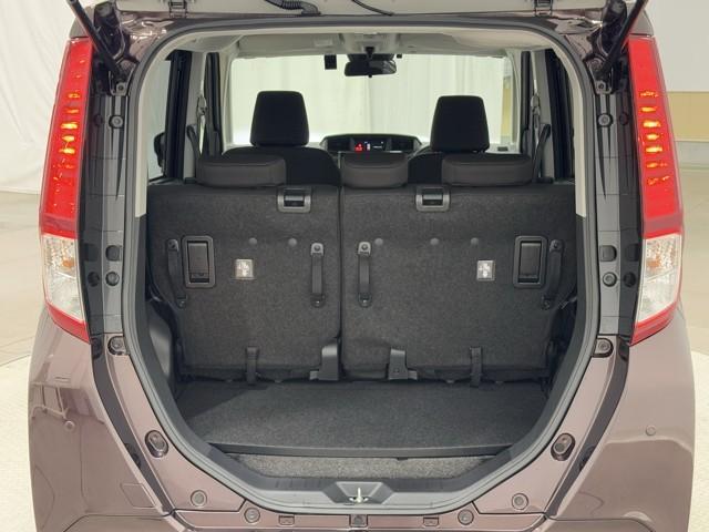 ルーミー G-T フルフラット Bカメラ LEDライト 両側自動ドア オートエアコン イモビライザー スマートキー 点検記録簿 DVD メディアプレイヤー接続 横滑り防止 A-STOP 地デジTV ETC付き ナビTV(17枚目)