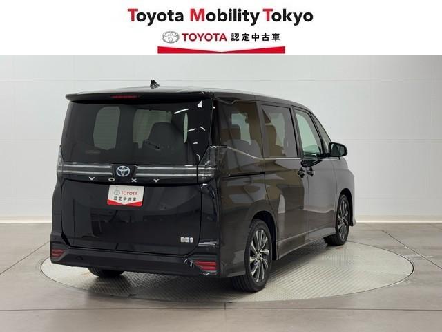 ヴォクシー ハイブリッドS-Z パワーウィンドウ DVD再生機能 インテリキー 横滑防止装置 地デジTV アクティブクルーズコントロール フルオートエアコン リアカメラ エアバッグ ABS 100V充電 ナビTV WAC キーレス(2枚目)