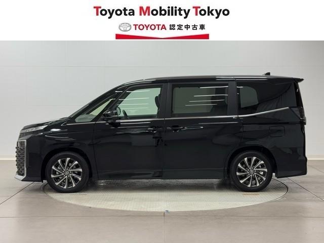 ヴォクシー ハイブリッドS-Z パワーウィンドウ DVD再生機能 インテリキー 横滑防止装置 地デジTV アクティブクルーズコントロール フルオートエアコン リアカメラ エアバッグ ABS 100V充電 ナビTV WAC キーレス(3枚目)