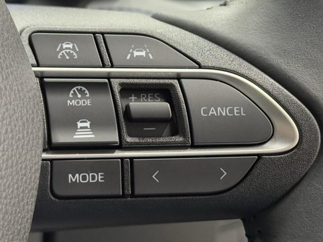 ヴォクシー ハイブリッドS-Z パワーウィンドウ DVD再生機能 インテリキー 横滑防止装置 地デジTV アクティブクルーズコントロール フルオートエアコン リアカメラ エアバッグ ABS 100V充電 ナビTV WAC キーレス(13枚目)