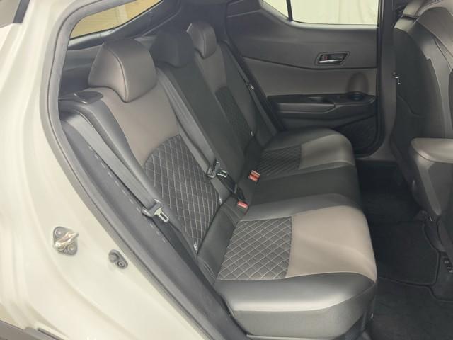 C-HR G ドライブレコーダー付 衝突軽減 ESC 100V電源 キーレスエントリー Iストップ LEDライト Bカメ 盗難防止システム 半革シート オートクルーズコントロール 整備記録簿 スマートキー ナビ付(15枚目)