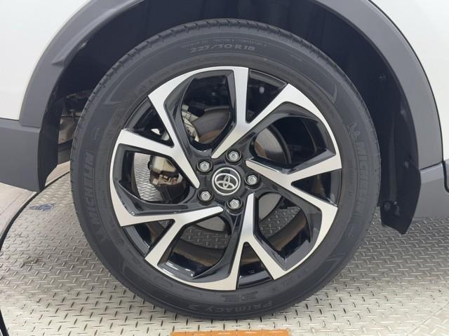 C-HR G ドライブレコーダー付 衝突軽減 ESC 100V電源 キーレスエントリー Iストップ LEDライト Bカメ 盗難防止システム 半革シート オートクルーズコントロール 整備記録簿 スマートキー ナビ付(17枚目)