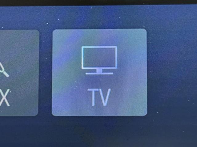 ハリアーハイブリッド Ｚ　地上デジタル　衝突被害軽減　サイドエアバッグ　ＬＥＤランプ　Ｂモニタ　クルコン　ナビＴＶ　１オーナー　アイドリングストップ　横滑り防止装置　スマートキー　盗難防止システム　ＡＢＳ　アルミ　ＥＴＣ付（8枚目）