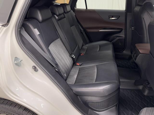 ハリアーハイブリッド Ｚ　地上デジタル　衝突被害軽減　サイドエアバッグ　ＬＥＤランプ　Ｂモニタ　クルコン　ナビＴＶ　１オーナー　アイドリングストップ　横滑り防止装置　スマートキー　盗難防止システム　ＡＢＳ　アルミ　ＥＴＣ付（15枚目）