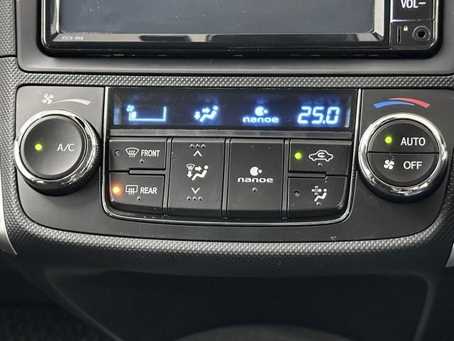 カローラフィールダー ハイブリッド　ＥＸ　衝突軽減　スマートキー＆プッシュスタート　サイドエアバック　Ｂモニター　ドラレコ　アイドリングストップ　ワンセグ　オートエアコン　横滑り防止装置　ナビＴＶ　ＥＴＣ　キーレス　メモリーナビ　記録簿（10枚目）