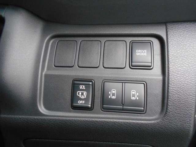 セレナ １．２　ｅ－ＰＯＷＥＲ　ハイウェイスター　Ｖ　３６０°カメラ　エマジェンシーブレーキ　１オナ　スマキー　バックカメラ　ＬＥＤ　レーンアシスト　点検記録簿付　ＥＴＣ　ドラレコ　イモビ　サイドカーテンエアバック　フルオートエアコン　アルミホイール（13枚目）