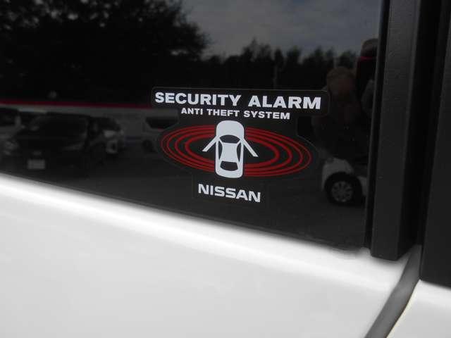 セレナ １．２　ｅ－ＰＯＷＥＲ　ハイウェイスター　Ｖ　３６０°カメラ　エマジェンシーブレーキ　１オナ　スマキー　バックカメラ　ＬＥＤ　レーンアシスト　点検記録簿付　ＥＴＣ　ドラレコ　イモビ　サイドカーテンエアバック　フルオートエアコン　アルミホイール（15枚目）