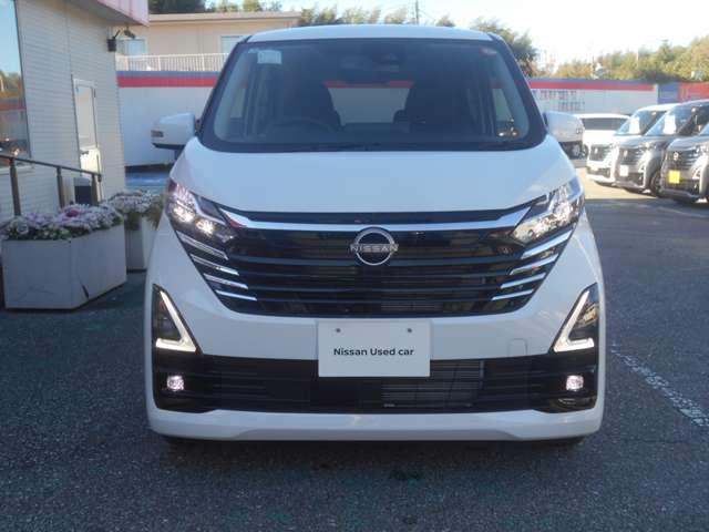 デイズ 660 ハイウェイスターX プロパイロット エディション 日 産 認 定 中 古 車 特 選 車 スマートキー&プッシュスタート 禁煙 LEDヘッド レーダークルーズ 盗難防止装置 ワンオ-ナ- アイドリングストップ LKAS パワーステアリング 点検記録簿 オートエアコン Bカメラ ワンセグ(17枚目)