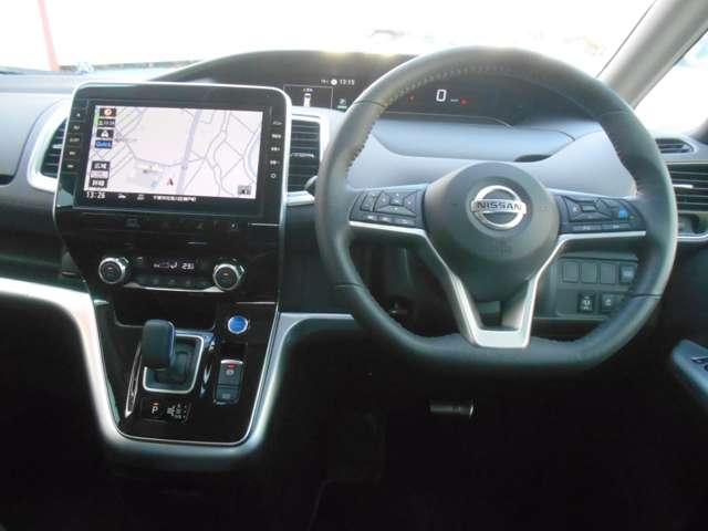 セレナ 1.2 e-POWER ハイウェイスター V 360°カメラ エマジェンシーブレーキ 1オナ スマキー バックカメラ LED レーンアシスト 点検記録簿付 ETC ドラレコ イモビ サイドカーテンエアバック フルオートエアコン アルミホイール(4枚目)