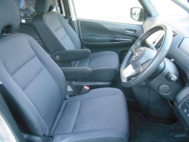 セレナ ２．０　Ｇ　ＬＥＤヘッドライト　スマートキー　クルーズコントロール　レーンキープアシスト　バックカメラ　ＥＴＣ　ドライブレコーダー　アイドリングストップ　ワンオーナー　アルミホイール　記録簿　オートエアコン（16枚目）