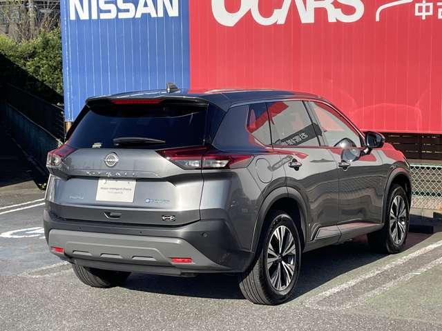 エクストレイル １．５　Ｘ　ｅ－４ＯＲＣＥ　４ＷＤ　メーカーナビ　プロパイロット　防止シート　エマブレ　１オーナー　レーンキープアシスト　アダプティブクルーズコントロール　禁煙　バックモニター　ＬＥＤヘッドライト　インテリジェントキー　ＥＴＣ　４ＷＤ　記録簿　寒冷地仕様　キーレスエントリー（2枚目）