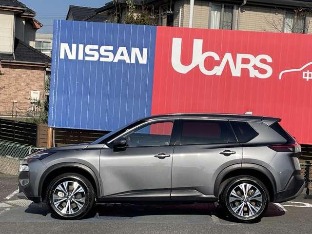 エクストレイル １．５　Ｘ　ｅ－４ＯＲＣＥ　４ＷＤ　メーカーナビ　プロパイロット　防止シート　エマブレ　１オーナー　レーンキープアシスト　アダプティブクルーズコントロール　禁煙　バックモニター　ＬＥＤヘッドライト　インテリジェントキー　ＥＴＣ　４ＷＤ　記録簿　寒冷地仕様　キーレスエントリー（14枚目）