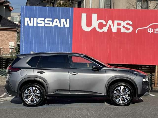 エクストレイル １．５　Ｘ　ｅ－４ＯＲＣＥ　４ＷＤ　メーカーナビ　プロパイロット　防止シート　エマブレ　１オーナー　レーンキープアシスト　アダプティブクルーズコントロール　禁煙　バックモニター　ＬＥＤヘッドライト　インテリジェントキー　ＥＴＣ　４ＷＤ　記録簿　寒冷地仕様　キーレスエントリー（15枚目）