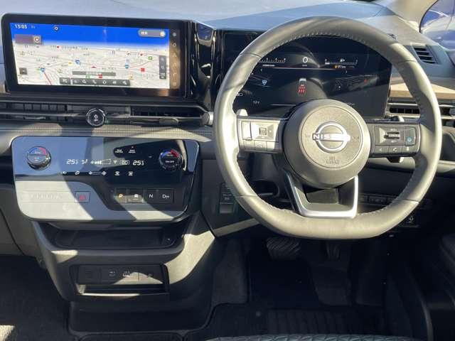 セレナ ２．０　ハイウェイスターＶ　プロパイロット　メーカーナビ　ドラレコ　Ｗ電動スライド　レーダークルコン　レーンアシスト　ＬＥＤランプ　ワンオーナー車　盗難防止システム　ＥＴＣ装備　カーテンエアバッグ　アルミホイール　キーフリー　メモリ－ナビ　ナビＴＶ　記録簿　エアコン（4枚目）