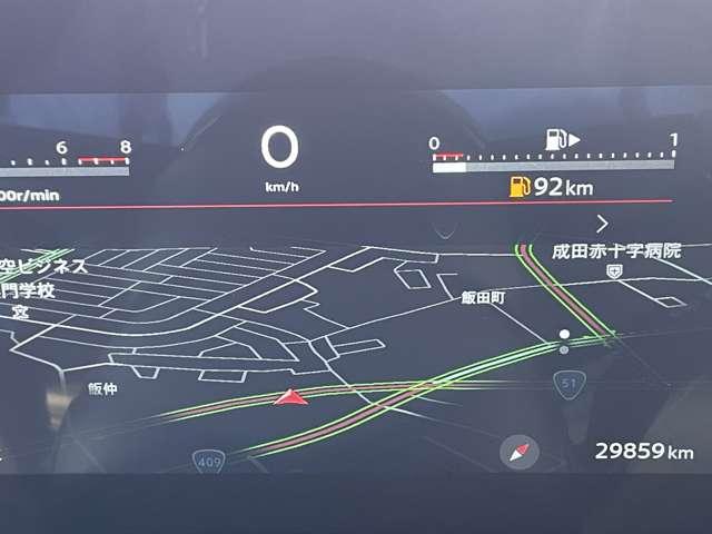 セレナ ２．０　ハイウェイスターＶ　プロパイロット　メーカーナビ　ドラレコ　Ｗ電動スライド　レーダークルコン　レーンアシスト　ＬＥＤランプ　ワンオーナー車　盗難防止システム　ＥＴＣ装備　カーテンエアバッグ　アルミホイール　キーフリー　メモリ－ナビ　ナビＴＶ　記録簿　エアコン（9枚目）