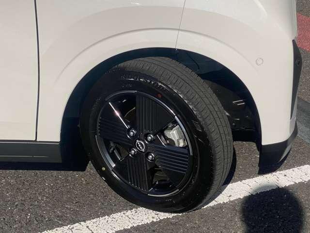 サクラ Ｘ　当社試乗車・メーカーナビ　アラウンドヴューモニター　運転席エアバック　ＡＡＣ　ＬＥＤヘッドランプ　試乗車　スマートキー　レーンアシスト　ＥＴＣ　盗難防止システム　キーレスエントリー　ワンオーナー　バックモニター　アルミホイール（16枚目）