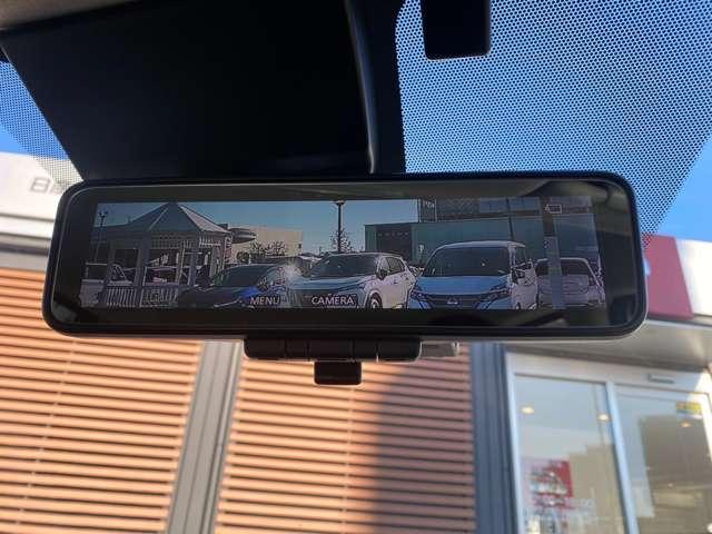 ノート １．２　ｅ－ＰＯＷＥＲ　Ｘ　Ｖセレクション　移動物検知付アラウンドビューモニター　アラウンドカメラ　運転席助手席エアバック　エアバッグ　衝突被害軽減装置　イモビライザー　ＬＥＤヘッドライト　パワーウインドウ　レーンアシスト　ＥＴＣ　アルミホイール　スマートキー　ドラレコ　Ｂカメラ（16枚目）