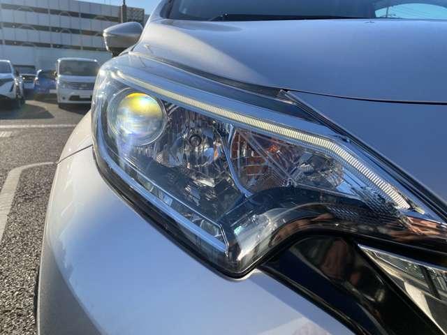 ノート １．２　ｅ－ＰＯＷＥＲ　Ｘ　Ｖセレクション　移動物検知付アラウンドビューモニター　アラウンドカメラ　運転席助手席エアバック　エアバッグ　衝突被害軽減装置　イモビライザー　ＬＥＤヘッドライト　パワーウインドウ　レーンアシスト　ＥＴＣ　アルミホイール　スマートキー　ドラレコ　Ｂカメラ（17枚目）