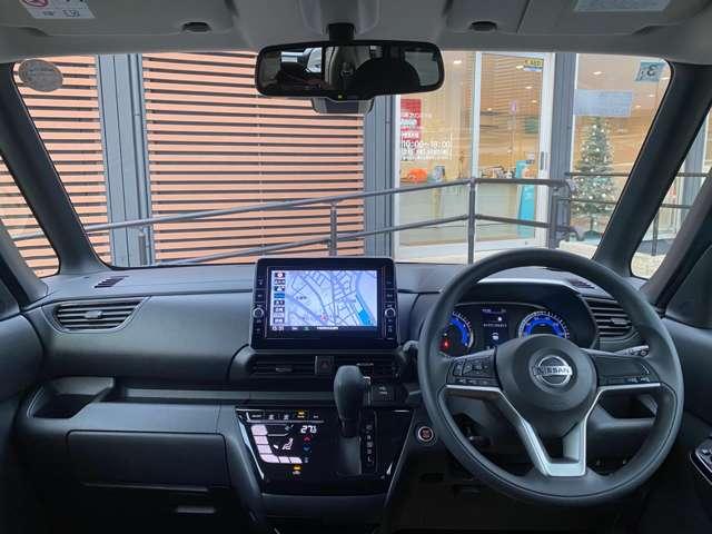 ルークス 660 ハイウェイスターX アイスト 衝突被害軽減ブレ-キ 車線逸脱警報装置 パワーウィンドウ カーテンエアバック バックカメラ パワステ オートエアコン 左右エアバッグ 盗難防止装置 アルミホイール サイドモニター キーフリ(4枚目)