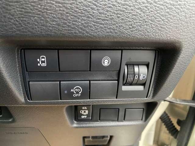 ルークス 660 ハイウェイスターX アイスト 衝突被害軽減ブレ-キ 車線逸脱警報装置 パワーウィンドウ カーテンエアバック バックカメラ パワステ オートエアコン 左右エアバッグ 盗難防止装置 アルミホイール サイドモニター キーフリ(20枚目)