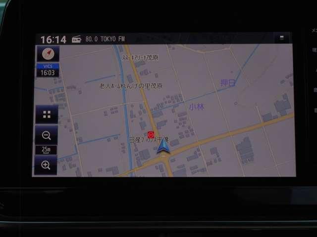 オーラ １．２　Ｇ　レザーエディション　本革シート・スマートルームミラー　ワンオーナ　追突防止　本革　車線逸脱警報装置　禁煙車　ＬＥＤ　盗難防止　バックモニター　インテリジェントキー　メモリーナビゲーション　ＡＷ　キーレスエントリー　オートエアコン　展示試乗車ＵＰ　ＡＢＳ（8枚目）