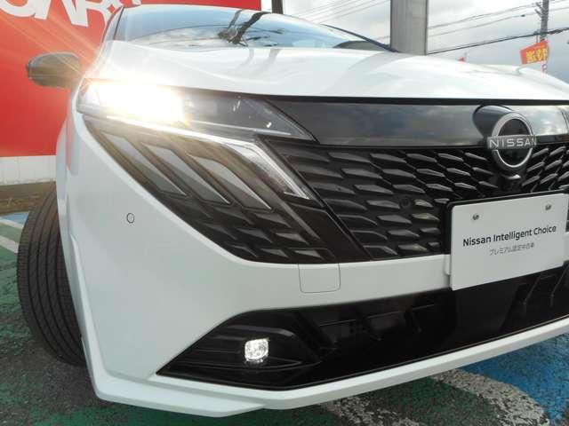 オーラ １．２　Ｇ　レザーエディション　本革シート・スマートルームミラー　ワンオーナ　追突防止　本革　車線逸脱警報装置　禁煙車　ＬＥＤ　盗難防止　バックモニター　インテリジェントキー　メモリーナビゲーション　ＡＷ　キーレスエントリー　オートエアコン　展示試乗車ＵＰ　ＡＢＳ（19枚目）