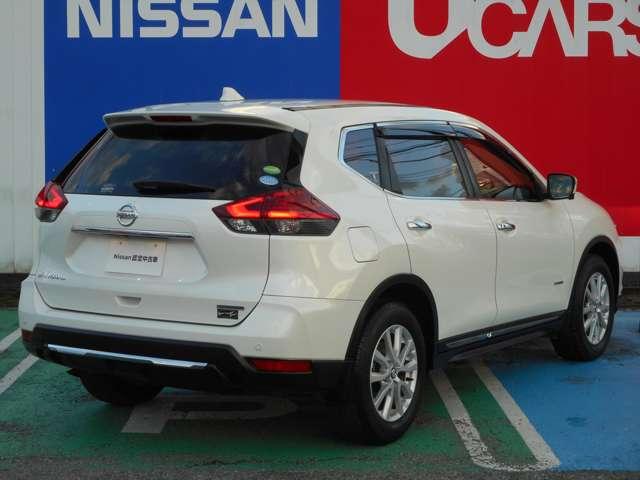 エクストレイル 2.0 20Xi ハイブリッド オートバックドア・スマートルームミラー 全周囲 車線逸脱警報 衝突被害軽減 ワンオーナー インテリジェントキー LED 盗難防止システム ETC ナビTV オートエアコン ABS ドライブレコーダー アルミホイール キーレス バックカメラ(2枚目)