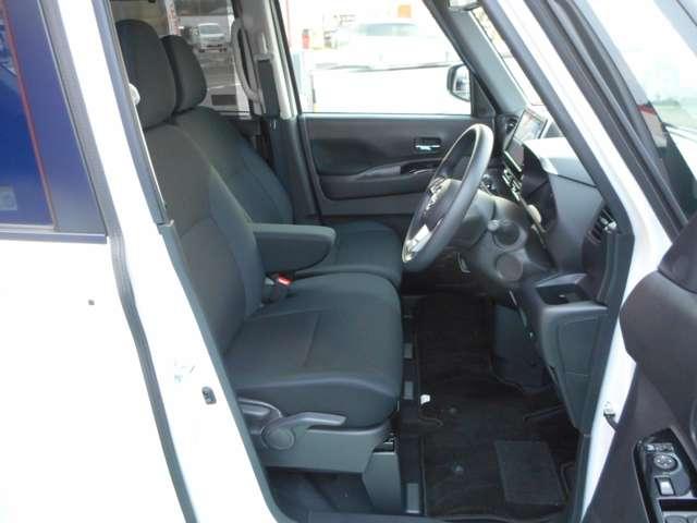 ルークス 660 ハイウェイスターX 当社試乗車UP・ハイビームアシスト アイスト 衝突被害軽減ブレ-キ マルチビューカメラ 車線逸脱警報装置 禁煙 LED スマートキー パワーウィンドウ ワンオーナー カーテンエアバック ナビTV バックカメラ パワステ オートエアコン(3枚目)