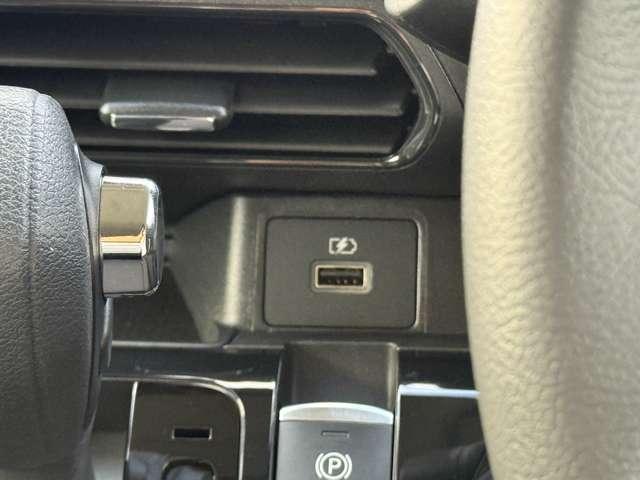 デイズ 660 ハイウェイスターX プロパイロット エディション スマートキー&プッシュスタート LEDヘッド レーダークルーズ 盗難防止装置 ワンオ-ナ- アイドリングストップ LKAS ドラレコ パワーステアリング 点検記録簿 オートエアコン Bカメラ ワンセグ(9枚目)