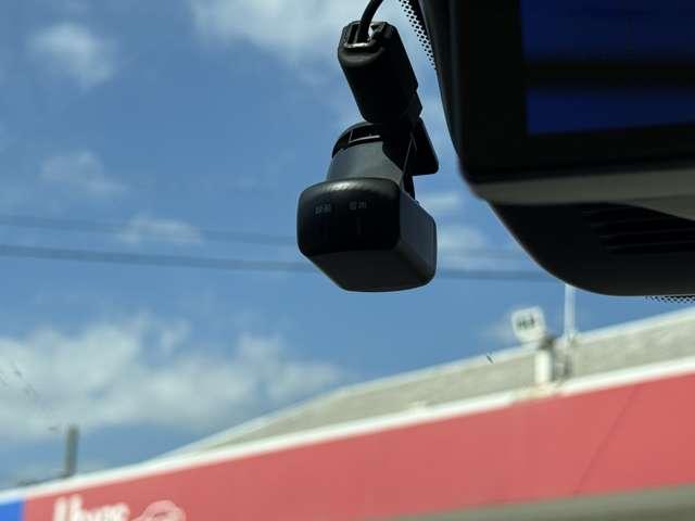 オーラ 1.2 G 自動(被害軽減)ブレーキ LED LKA サイドカメラ ETC ドライブレコーダー カーテンエアバッグ イモビライザー アルミホイール インテリジェントキー パワーウィンドウ ワンオーナー ナビTV(15枚目)