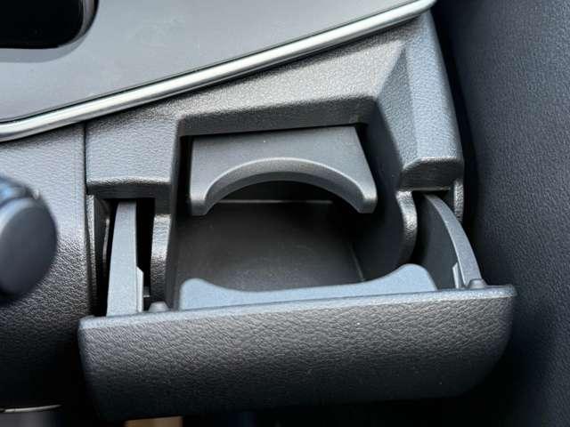 オーラ 1.2 G 自動(被害軽減)ブレーキ LED LKA サイドカメラ ETC ドライブレコーダー カーテンエアバッグ イモビライザー アルミホイール インテリジェントキー パワーウィンドウ ワンオーナー ナビTV(16枚目)