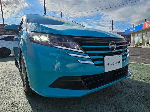 ノート 1.2 X リアカメラ 衝突被害軽減ブレ-キ 全方位カメラ 禁煙車 レーンアシスト インテリジェントキー ワンオーナー アイドリングストップ 整備記録簿 盗難防止システム ワンセグTV TVナビ サイドカメラ(17枚目)