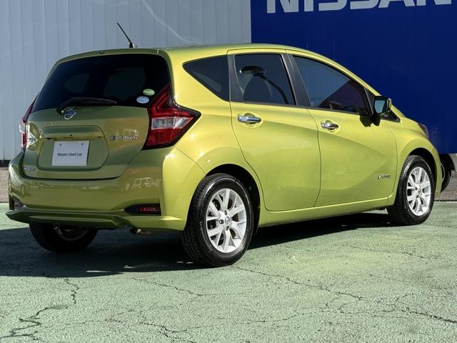 ノート 1.2 e-POWER メダリスト 被害軽減ブレーキ TVナビ ドライブレコーダ バックモニター インテリキー アイドリングストップ 盗難防止装置 LEDランプ 車線逸脱警報システム ワンオーナー キーフリー アルミホイール 記録簿(2枚目)