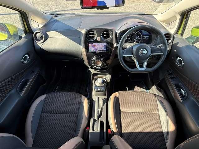 ノート 1.2 e-POWER メダリスト 被害軽減ブレーキ TVナビ ドライブレコーダ バックモニター インテリキー アイドリングストップ 盗難防止装置 LEDランプ 車線逸脱警報システム ワンオーナー キーフリー アルミホイール 記録簿(4枚目)