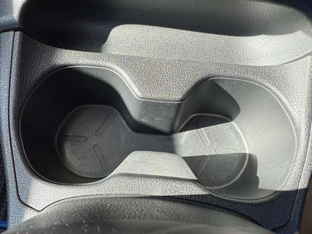 ノート 1.2 e-POWER メダリスト 被害軽減ブレーキ TVナビ ドライブレコーダ バックモニター インテリキー アイドリングストップ 盗難防止装置 LEDランプ 車線逸脱警報システム ワンオーナー キーフリー アルミホイール 記録簿(13枚目)