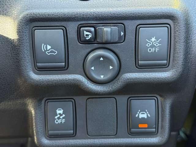 ノート 1.2 e-POWER メダリスト 被害軽減ブレーキ TVナビ ドライブレコーダ バックモニター インテリキー アイドリングストップ 盗難防止装置 LEDランプ 車線逸脱警報システム ワンオーナー キーフリー アルミホイール 記録簿(15枚目)