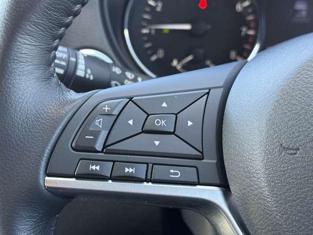 エクストレイル ２．０　２０Ｘｉ　２列車　４ＷＤ　セキュリティ　リアカメラ　追従クルーズ　ＬＥＤ　インテリジェントキー　ＬＤＷ　サイドカメラ　ＥＴＣ　Ａストップ　ＡＡＣ　ナビ＆ＴＶ　メモリーナビ　キーフリー　アルミホイール　ワンセグＴＶ　エアバッグ（14枚目）