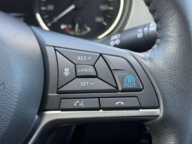 エクストレイル ２．０　２０Ｘｉ　２列車　４ＷＤ　セキュリティ　リアカメラ　追従クルーズ　ＬＥＤ　インテリジェントキー　ＬＤＷ　サイドカメラ　ＥＴＣ　Ａストップ　ＡＡＣ　ナビ＆ＴＶ　メモリーナビ　キーフリー　アルミホイール　ワンセグＴＶ　エアバッグ（15枚目）