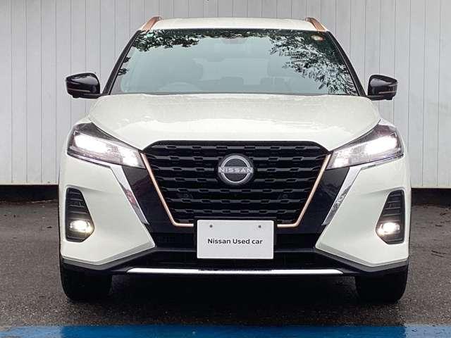 キックス 1.2 X 90周年記念車 (e-POWER) 当社試乗車アップ・純正9インチメモリナビ アラウンドモニター 衝突被害軽減ブレ-キ LED メモリ-ナビ 車線逸脱警報 バックモニター 禁煙車 展示・試乗車UP(2枚目)