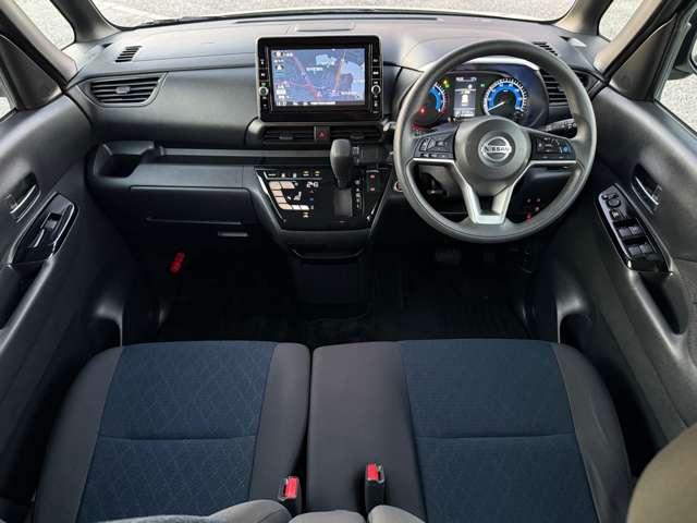 ルークス ６６０　ハイウェイスターＸ　プロパイロット　エディション　左右パワースライドドア　アイドリング　イモビ　パノラマモニター　助手席エアバッグ　衝突軽減ブレーキ　ＰＷ　ナビ＆ＴＶ　１セグ　ＬＥＤヘッドライト　ＬＤＷ　スマートキー　ＥＴＣ　ドライブレコーダー　ＰＳ（4枚目）