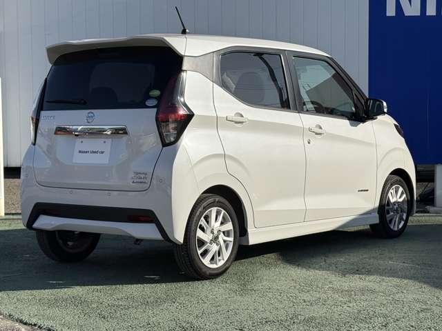 デイズ 660 ハイウェイスターX プロパイロット エディション スマートキー&プッシュスタート LEDヘッド レーダークルーズ 盗難防止装置 ETC アイドリングストップ LKAS ドラレコ パワーステアリング 点検記録簿 オートエアコン Bカメラ ワンセグ(2枚目)