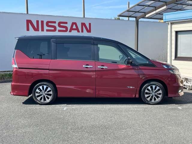 日産 セレナ