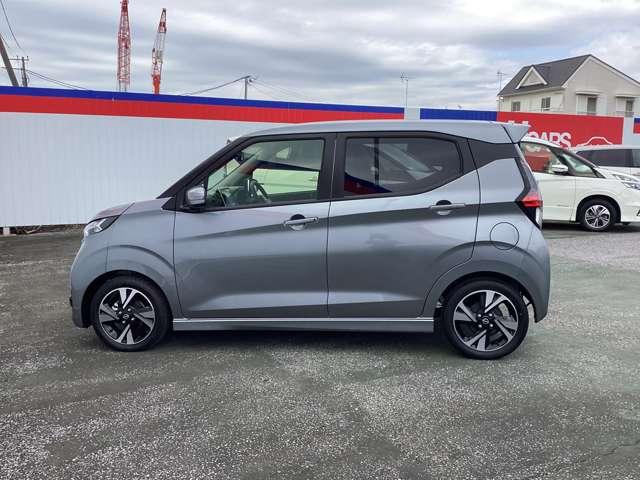 デイズ 660 ハイウェイスターGターボ プロパイロット エディション 当社試乗車アップ 純正ナビ アルミ イモビ エアバック LEDヘッドライト レーダークルーズ インテリジェントキー 禁煙車 レーンアシスト キーレス サイドカメラ アイドリングストップ エアコン メモリ-ナビ バックカメラ PS(3枚目)