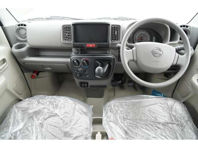 クリッパーバン 660 GX ハイルーフ 4WD 5MT シートヒーター ハイビームアシスト 衝突軽減ブレーキ ワンオーナー レーンアシスト エアコン 4WD LEDヘッド キーレス Wエアバッグ パワステ ABS(4枚目)