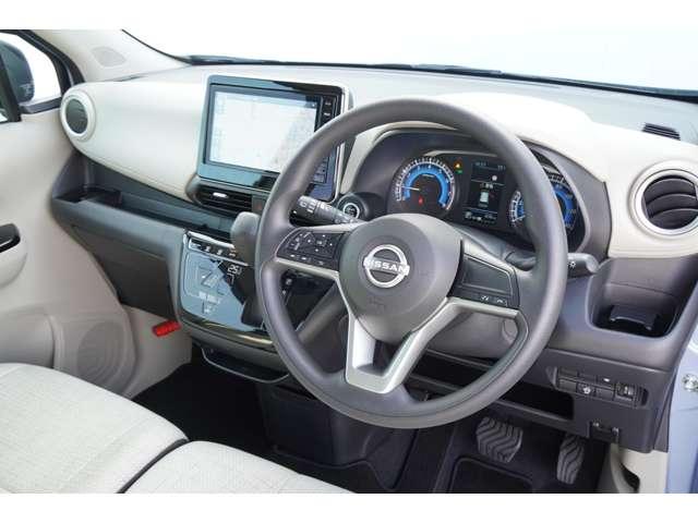 デイズ 660 X 当社試乗車アップ 純正ナビ アラウンドM 踏み間違え防止 禁煙 スマートキー イモビライザー バックカメラ 1オーナー レーンキープ アイドリングストップ キーレス フルオートエアコン LEDライト ナビTV WAB 記録簿(6枚目)